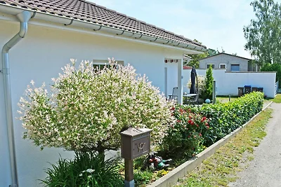 2-Raum-Ferienwohnung mit Terrasse in ruhiger...