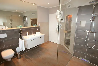 Villa Grande / Luxus-OG-Fewo RELAX (WE 4)