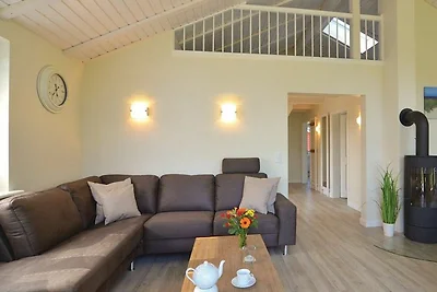 DAG-950 - Freistehendes Ferienhaus mit Spiele...