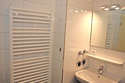 Apartment 4