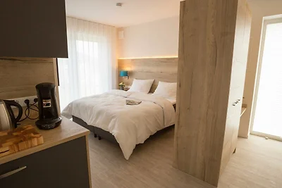 Apartment Deluxe 6