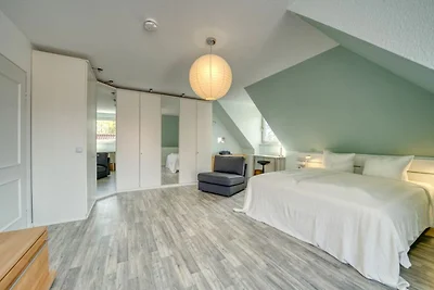 Haus Friedrich-Ebert-Strasse 16, App. 6FES57