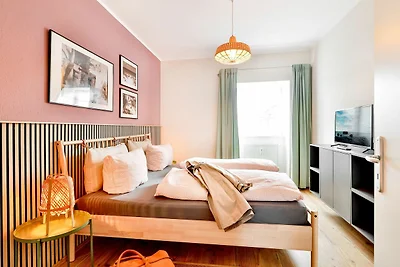 Apartment 6
