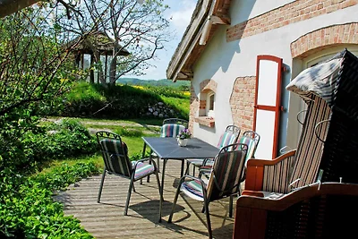 Ferienhaus Sonnenwinkel unterm Reetdach mit S...