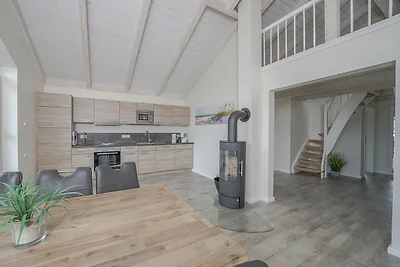 DAG-881 - Haus mit Kamin, Sauna und eigenem G...