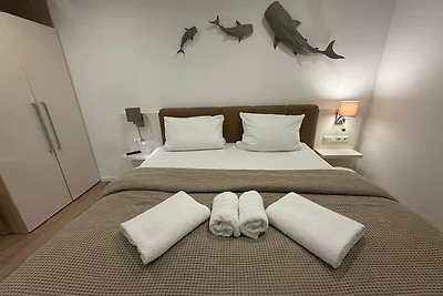 Floating-House Nr. 6 Idun mit Kamin