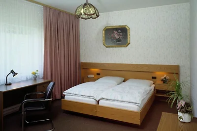 Doppelzimmer 1