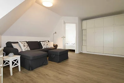 Hüs Auert Tharep Wohnung 2