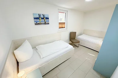 Doppelhaushälfte Nr. 2 mit Terrasse & Sauna