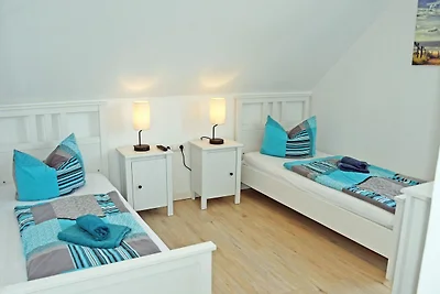 Ferienwohnung Sellin mit Terrasse am Seepark