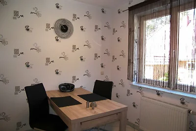 Ferienwohnung mit Terrasse und E- Auto...