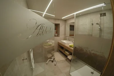 Ferienwohnung (2-5 Personen)