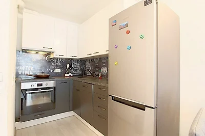 Apartment 425