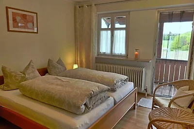 Ferienwohnung Grün mit Balkon