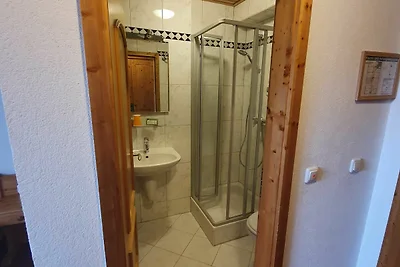 Doppelzimmer 13