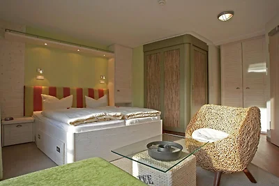 Doppelzimmer zur Inselseite mit Balkon