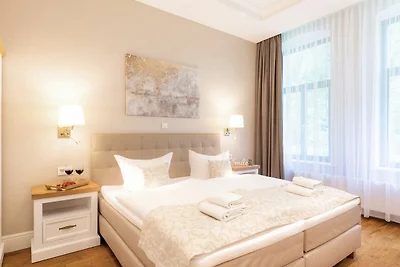 Villa Waldschloss * App. 4