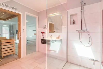 VILLA LIFESTYLE / Honeymoon Suite