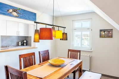 09 Dachgeschosswohnung