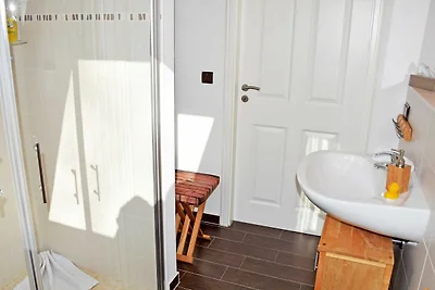 Ferienhaus Regenbogen mit Kamin und Terrasse