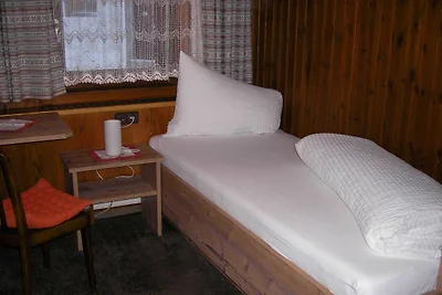 Einzelzimmer 1
