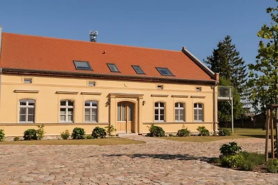 Gutshof Liepe - 8 Pers. Ferienwohnung