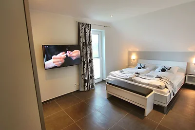 Luxus-Ferien-VILLA PACE