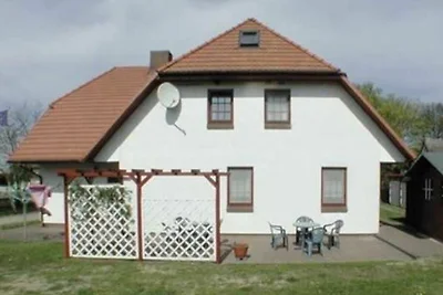 2 - Parisee