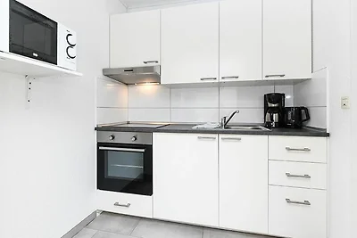 Apartment 15