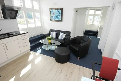 Vorderreihe, Fewo 107