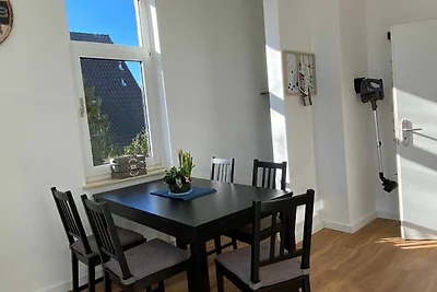 118qm - Altbauwohnung - Mit Flussblick -...