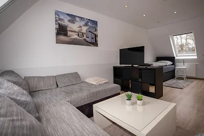 197 MaRie grosse Wohnung mit 3 Schlafzimmern