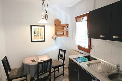 Appartement mit Terrasse 01