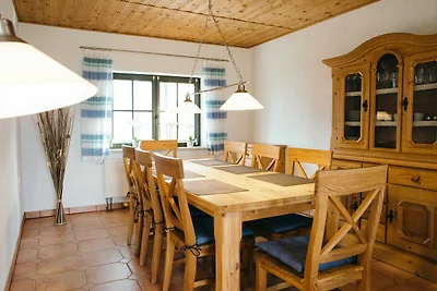 Ferienhaus unterm Reetdach in Woorke