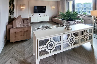 Royal Apartment