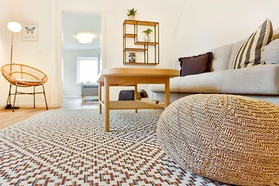 Apartment 6