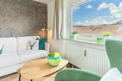 Ferienwohnung mit Bergblick, Balkon und...