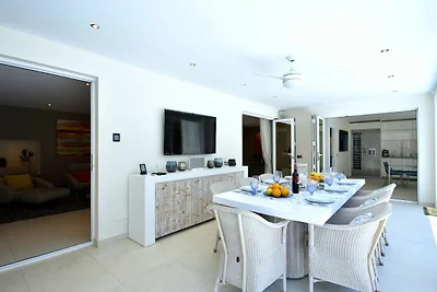 44387 Villa Alegria