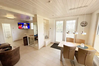 Doppelhaushälfte Nr. 2 mit Terrasse & Sauna