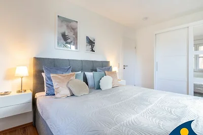 + Fräulein Loddin Karl