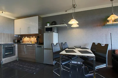 Apartment 475