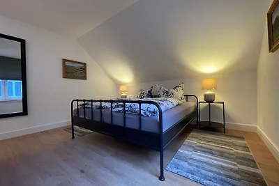 Apartment 3