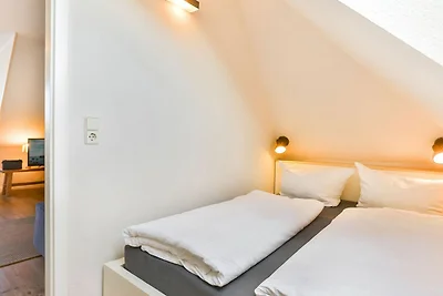 Apartment 7