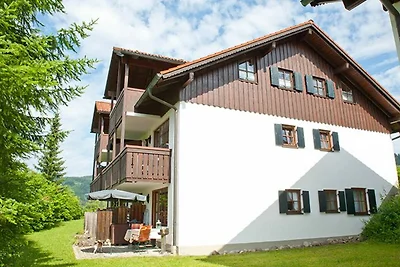 Rustikale Ferienwohnung mit Terrasse & Kamino...