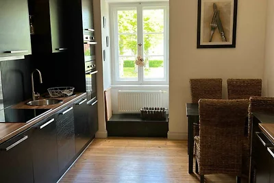 BÖSENDORFER APARTMENT
