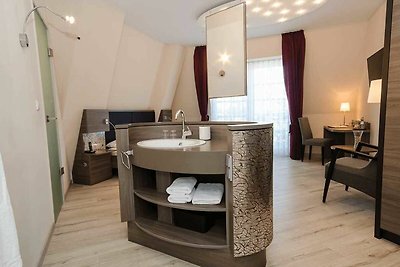 Hotel cultural and sightseeing holiday Leer