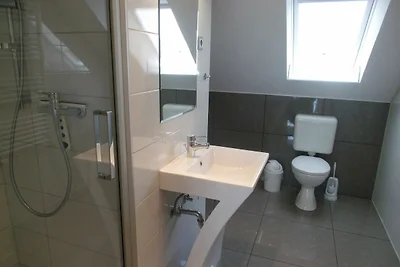 VO 5; 3-Raum; 1.OG; Balkon; 58m²