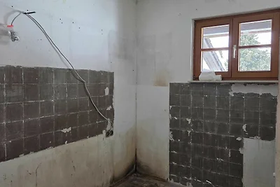 Modernes Ferienhaus mit Blick auf die Alpspit...