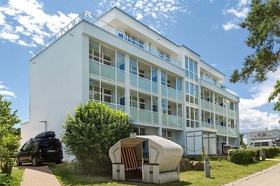 Zimmer mit Balkon Neubau