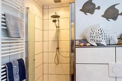 Ferienhaus Annett mit Seeblick und Kamin